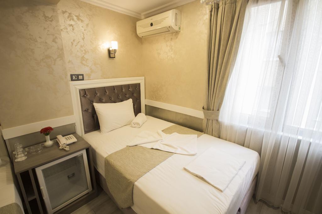 Hotel Bestur Istanbul Exterior photo