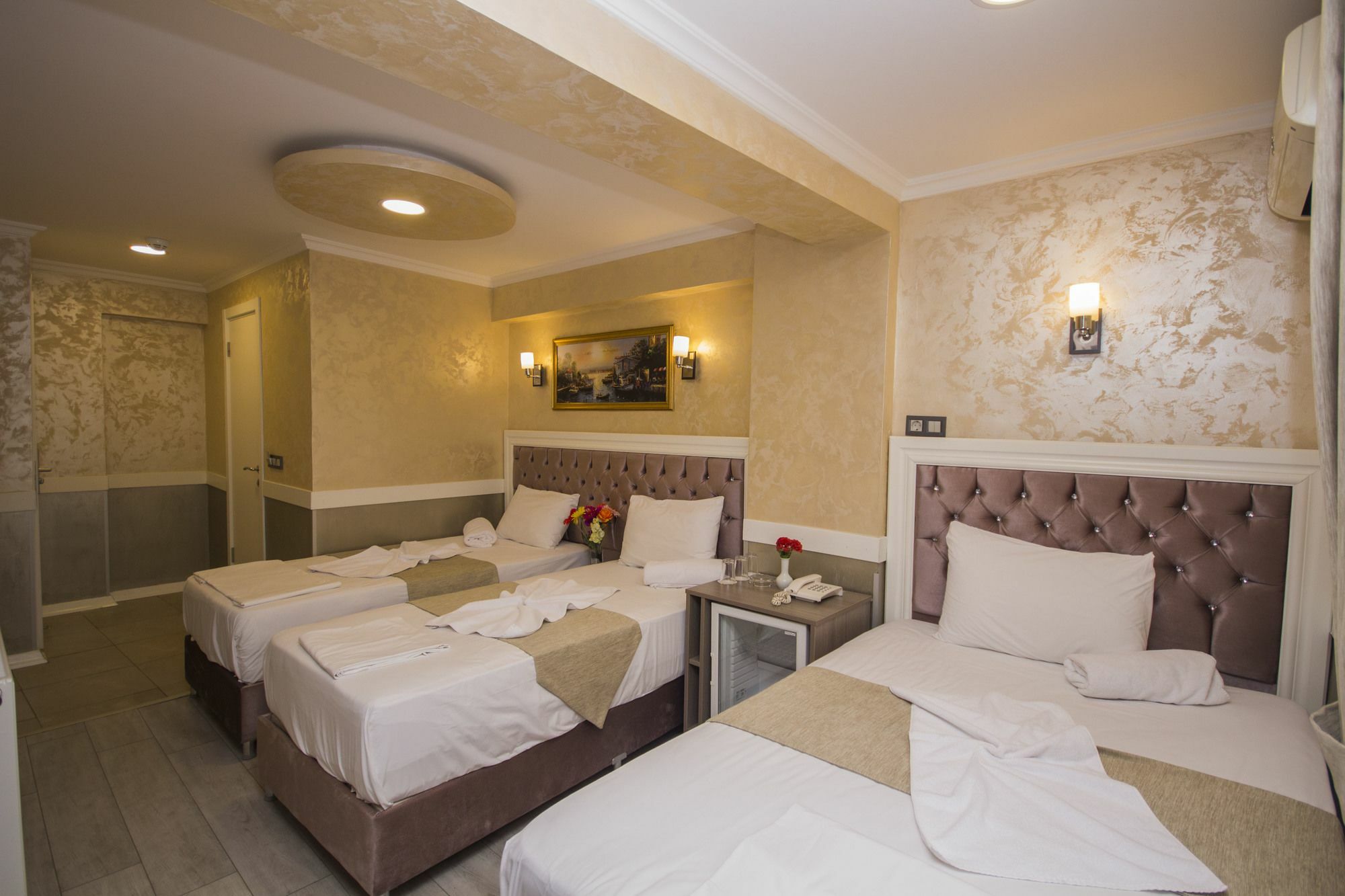 Hotel Bestur Istanbul Exterior photo